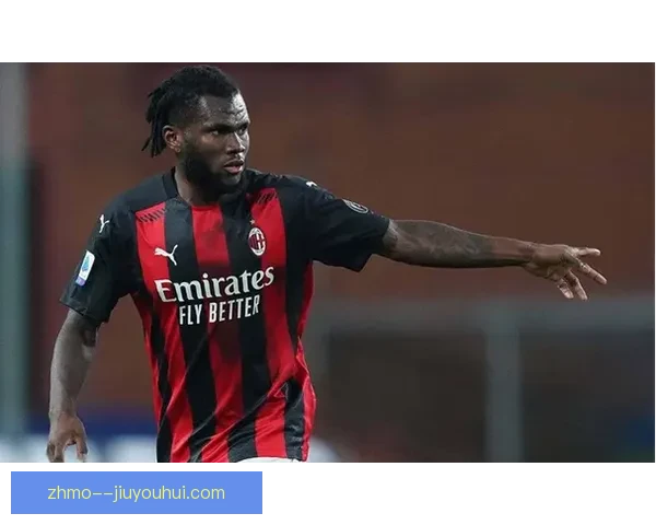 凯西免签加盟巴塞罗那背后战略布局与中场重建新赛季影响解析