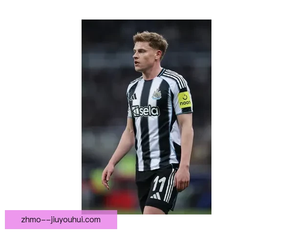 哈维·巴恩斯从降级的莱斯特城加盟纽卡 展现新希望与挑战